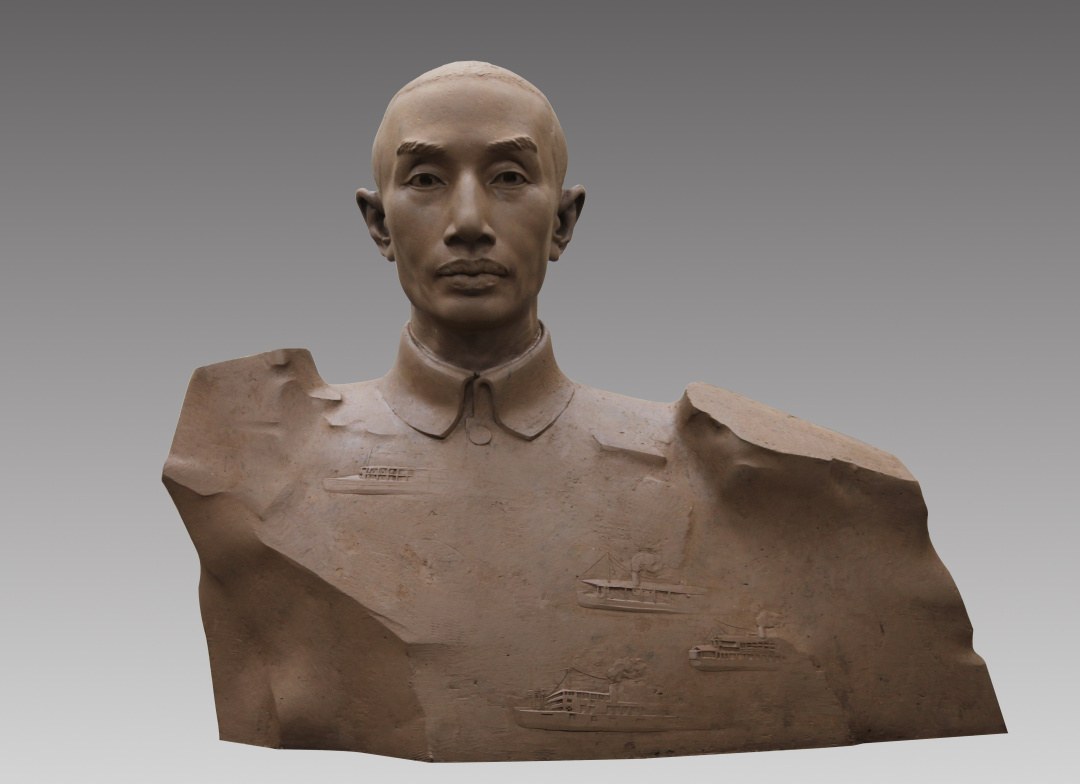 7 刘强 《实业救国—记爱国实业家卢作孚》 雕塑 200cm×80cm×160cm  2021年
